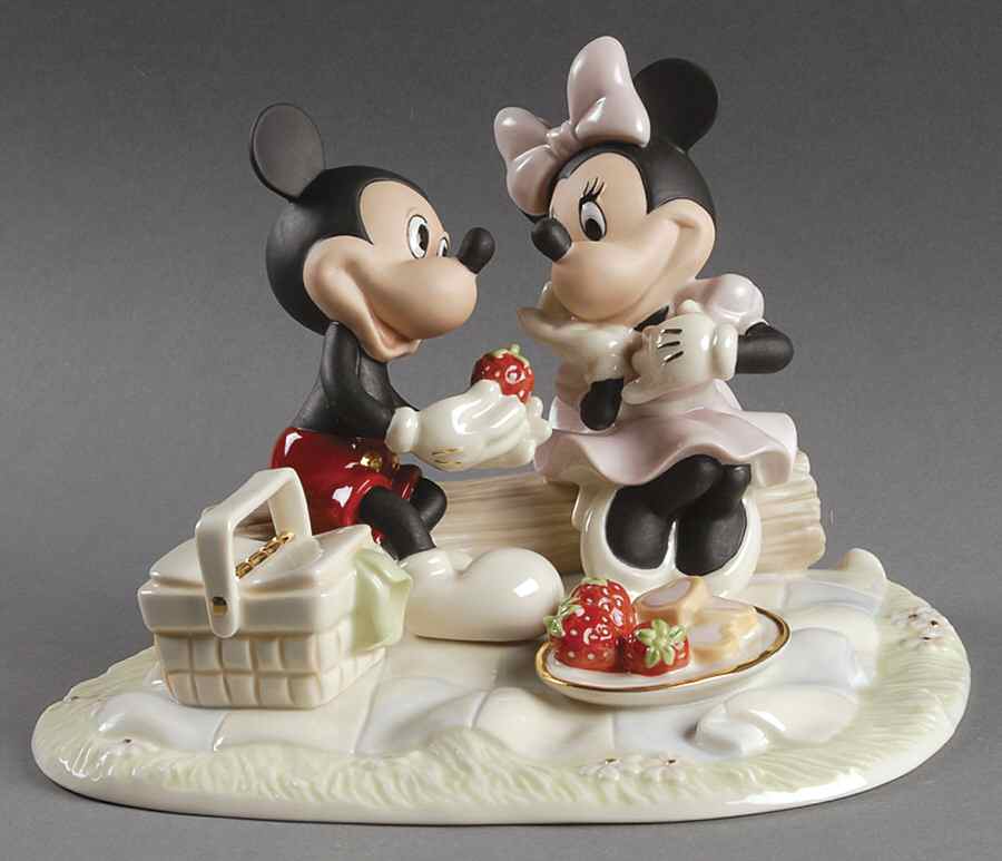 Disney Sweethearts Recipe For Romance - No Box by Lenox-1