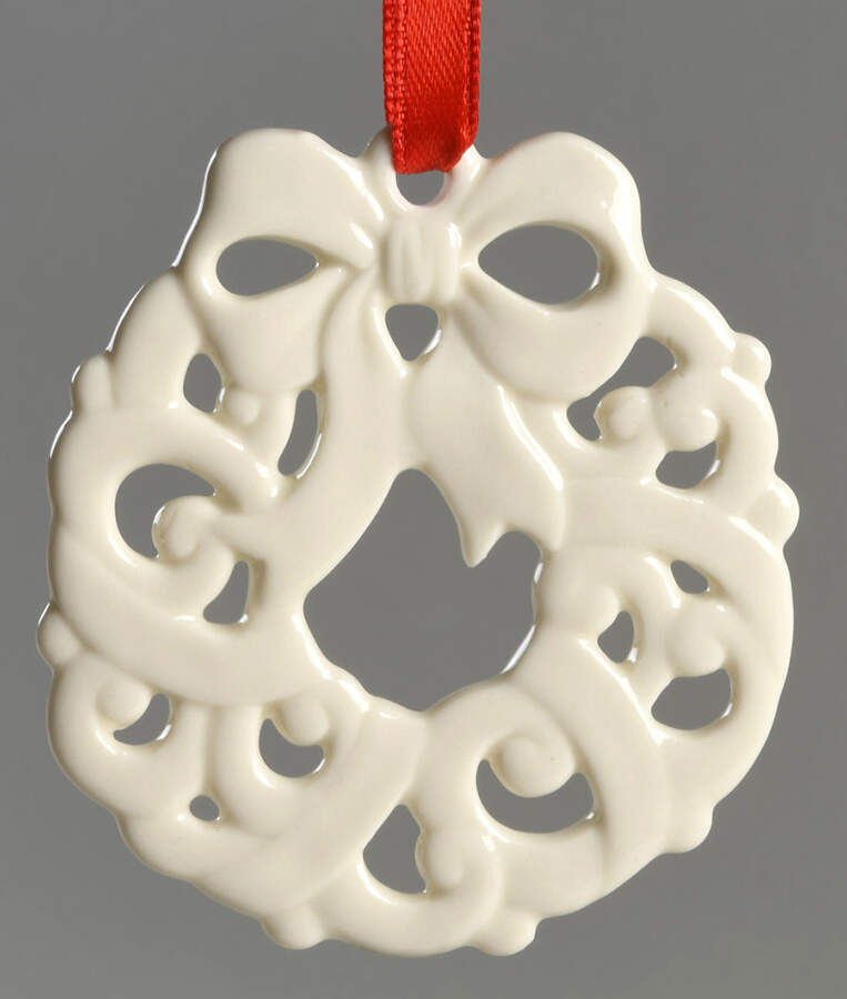 Charms Pierced Wreath Charm - Boxed by Lenox-1