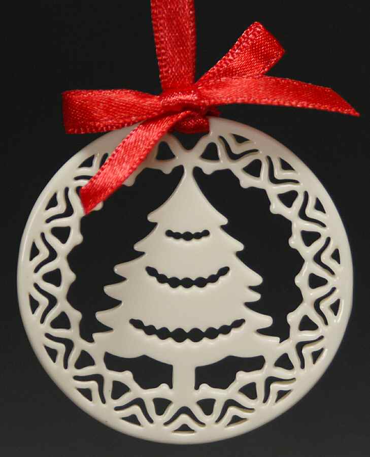 Yuletide-Plain Tree - Boxed by Lenox-1