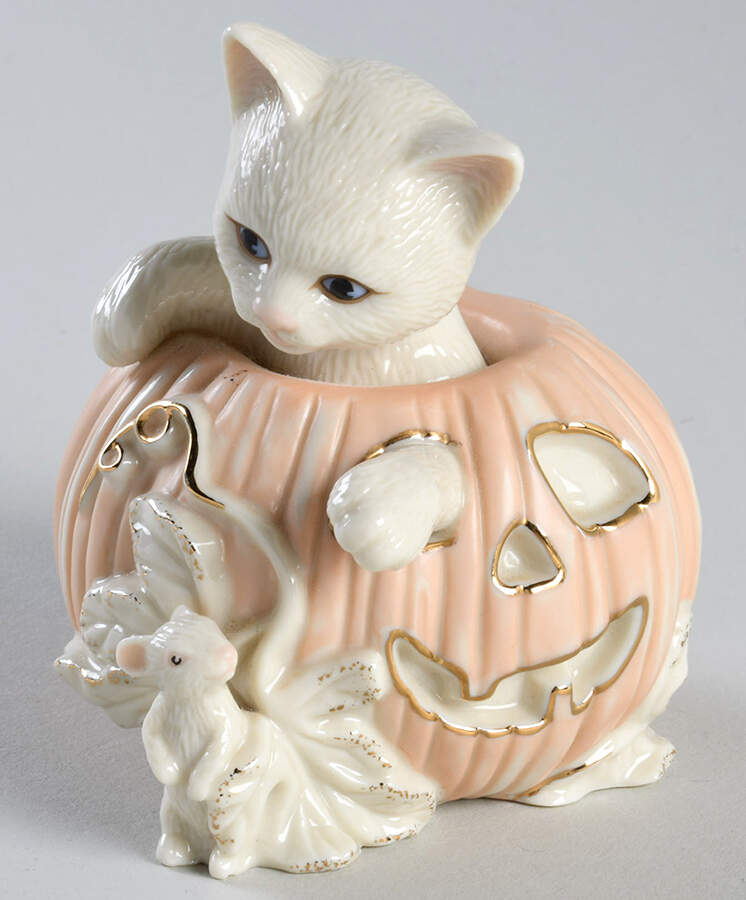 Classic Cat Collection Halloween Cat-Cat With Mouse In Pumpkin - Boxed by Lenox-1