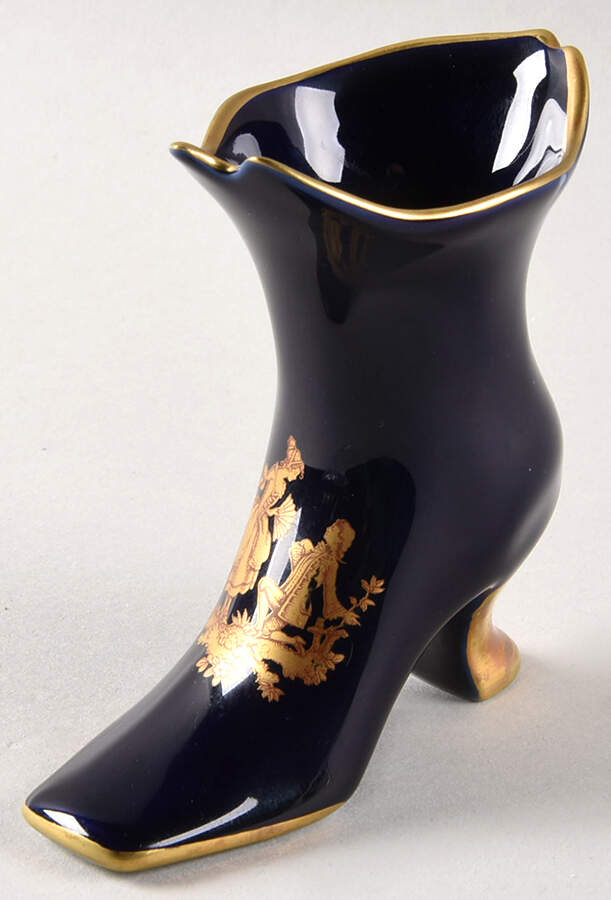 Limoges Miniature Figurines & Giftware Blue Boot-Romance Couple - No Box by Limoges-French-1