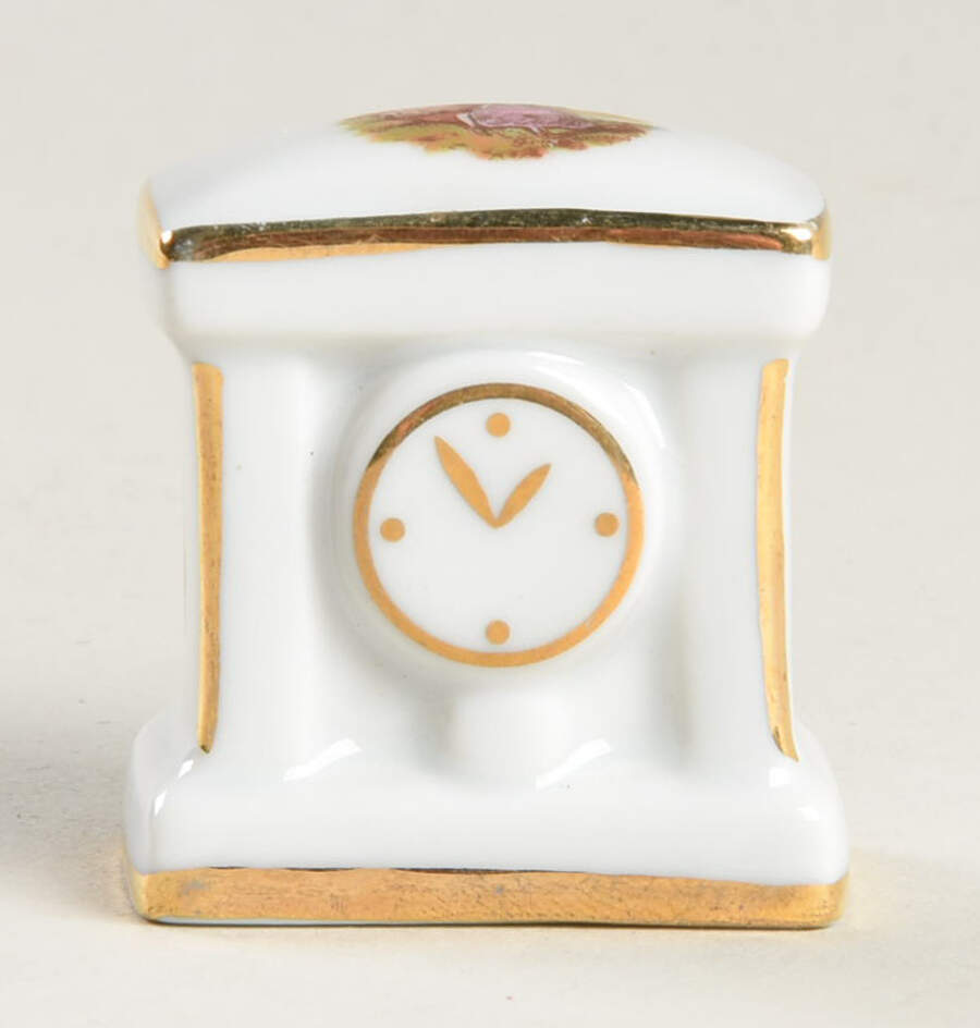 Limoges Miniature Figurines & Giftware Clock-Embrace - No Box by Limoges-French-1