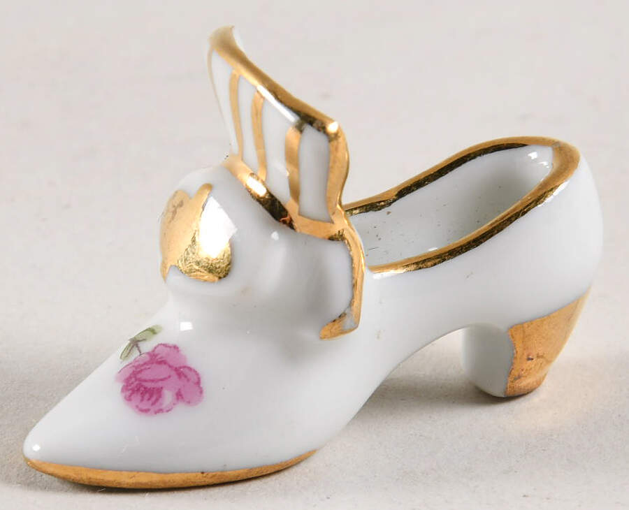 Limoges Miniature Figurines & Giftware Shoe -White/Gold - No Box by Limoges-French-1