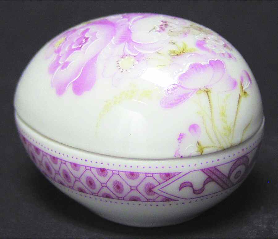 Limoges Miniature Figurines & Giftware Egg Box-Flowers - No Box by Limoges-French-1