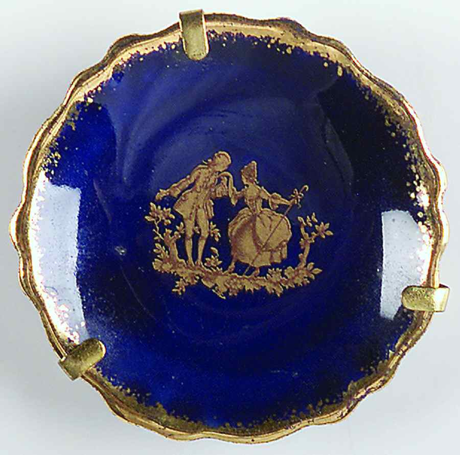 Limoges Miniature Figurines & Giftware Mini Plate Scalloped Courting - Boxed by Limoges-French-1