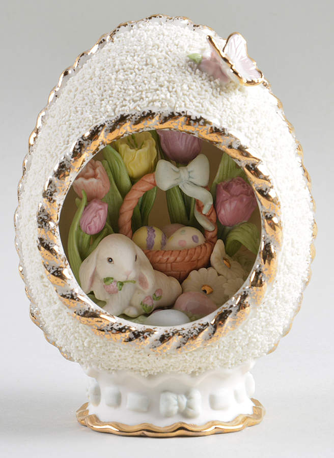 Easter Figurines Easter Bunny Hideaway - No Box by Lenox-1
