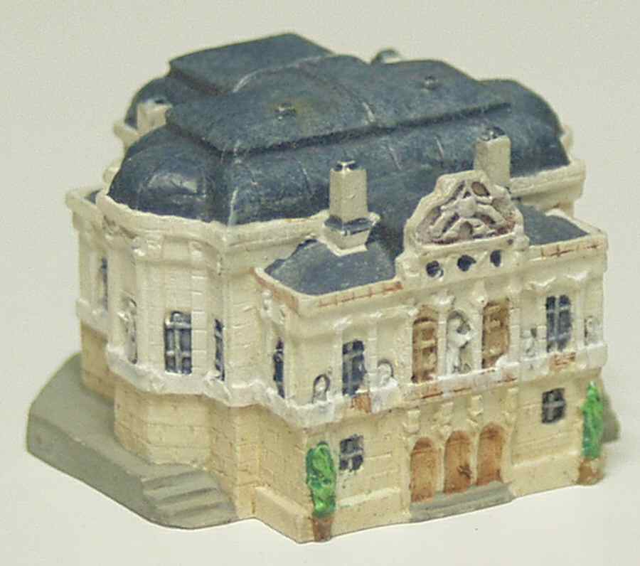Great Castles Thimble Collection Linderhof - Boxed by Lenox-1