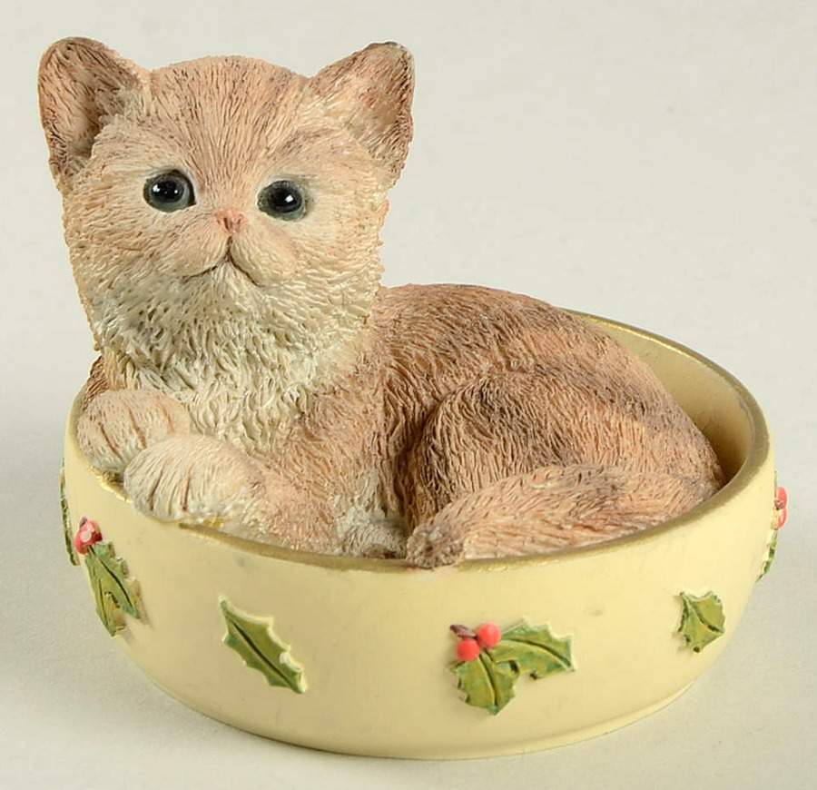 Sweet Kitties Sculpture Collection Christmas Catnap - Boxed by Lenox-1