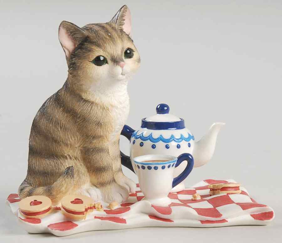 Sweet Kitties Sculpture Collection Tea Time  - No Box by Lenox-1