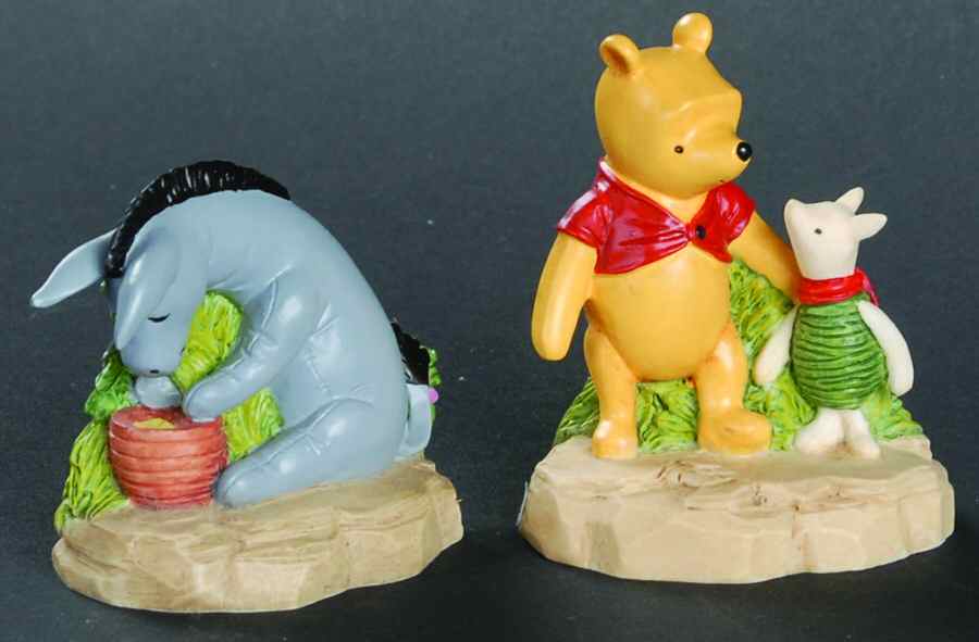Winnie the Pooh Thimble Collection Pair Of Thimbles #1 - Boxed by Lenox-1