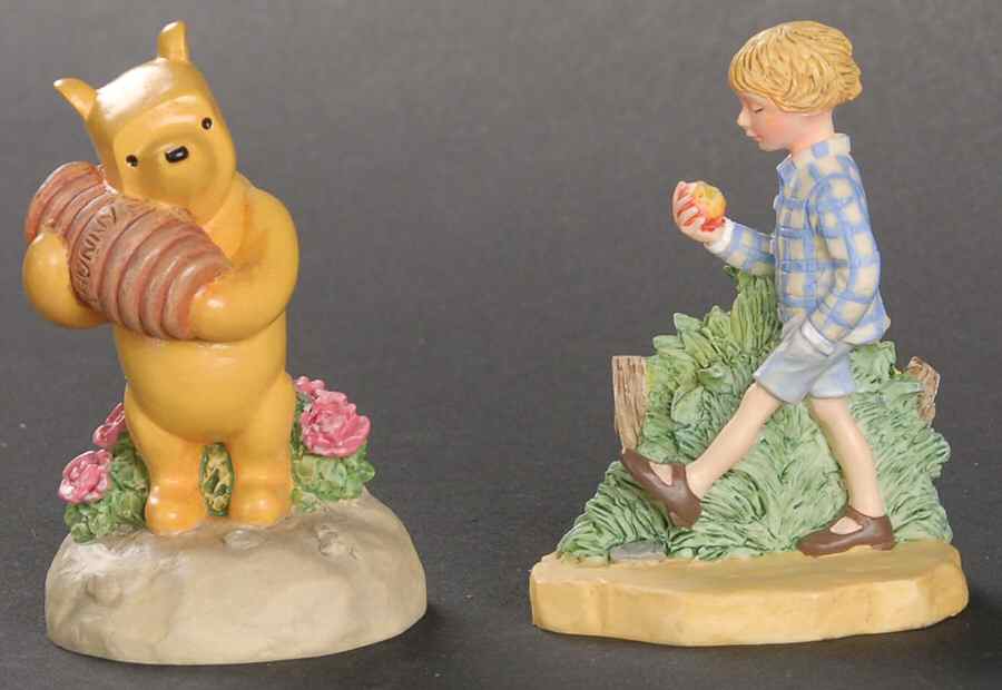 Winnie the Pooh Thimble Collection Pair Of Thimbles #9 - Boxed by Lenox-1