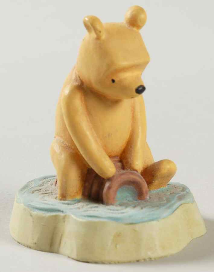 Winnie the Pooh Thimble Collection Pooh Floating On Honey Pot - Boxed by Lenox-1