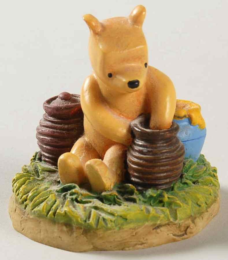 Winnie the Pooh Thimble Collection Pooh With Hunny Pot - Boxed by Lenox-1