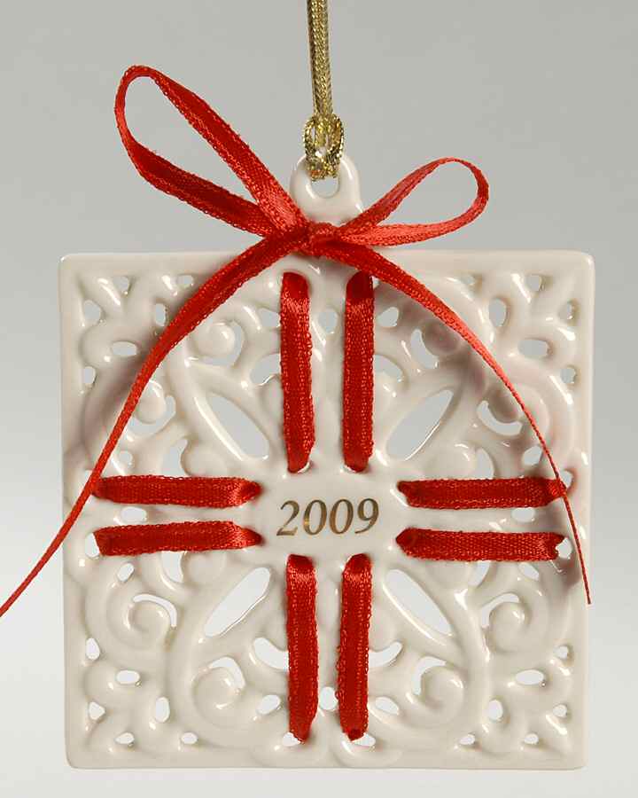 Christmas Wrappings 2009-Gift - Boxed by Lenox-1