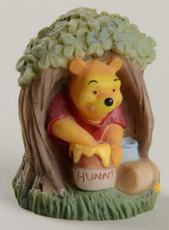 Disney Magic Thimble Collection Winnie The Pooh - Boxed by Lenox-1