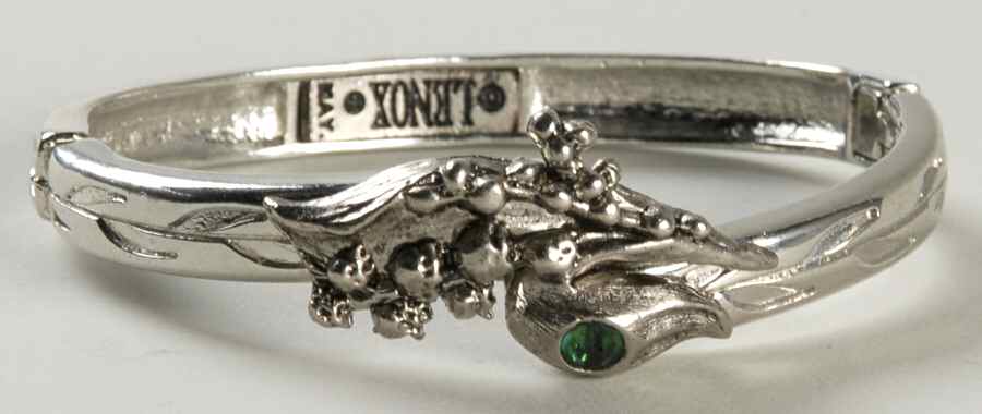 Flower of the Month Bracelets May - Lily Of The Valley - Boxed by Lenox-1