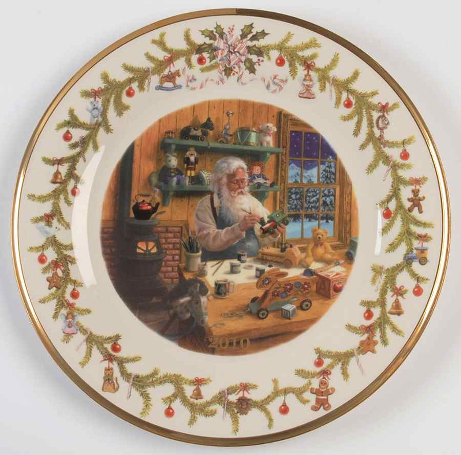 Annual Santa Plate In The Workshop - With Box by Lenox-1
