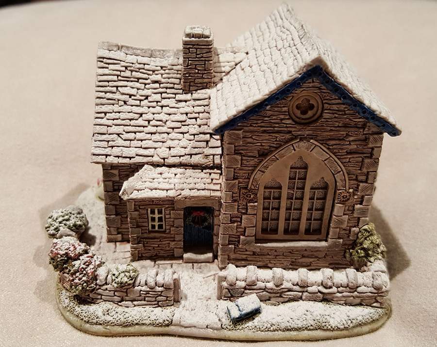 Lakeland Christmas Borrowdale School - Boxed by Lilliput Lane-1