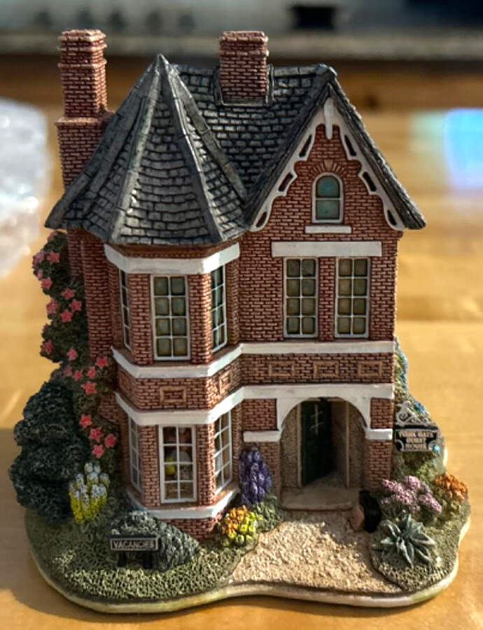Bed and Breakfast Collection York Gate - No Box by Lilliput Lane-1