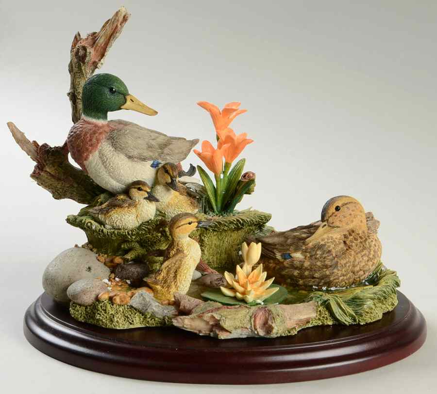 Waterbirds Sculpture Watchful Gaze - No Box by Lenox-1