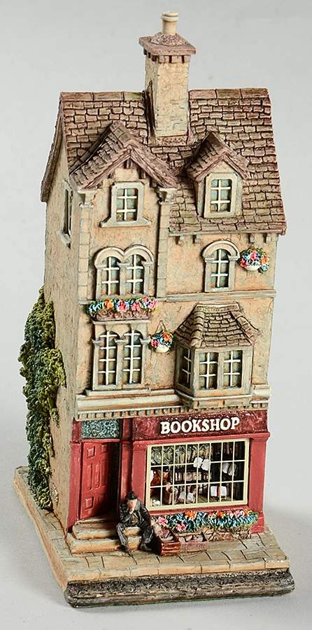 The Victorian Shops Book Shop - Boxed by Lilliput Lane-1