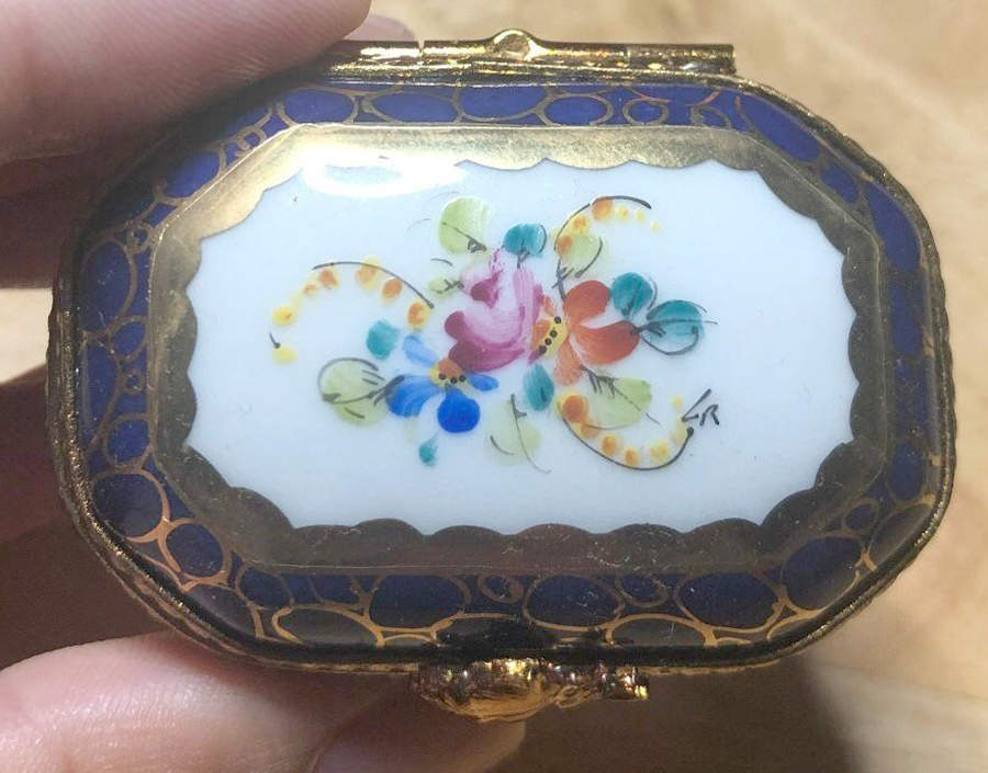 La Seynie Limoges Boxes Octagonal,Floral Spray - No Box by La Seynie Limoges-1