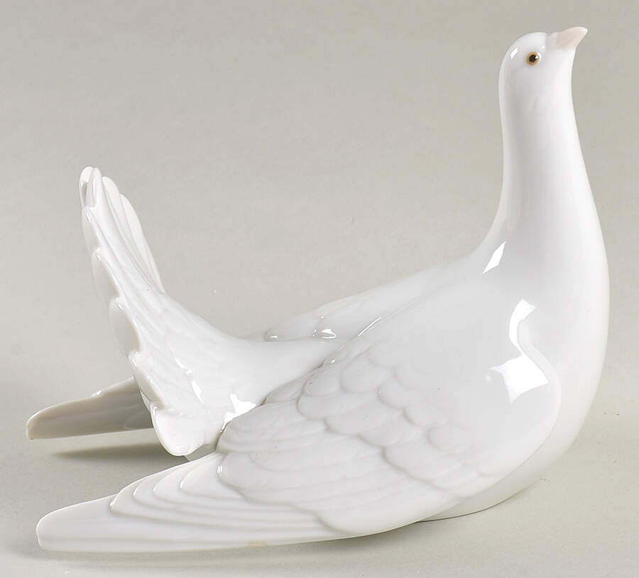 Birds Restless Dove - No Box by Lladro-1