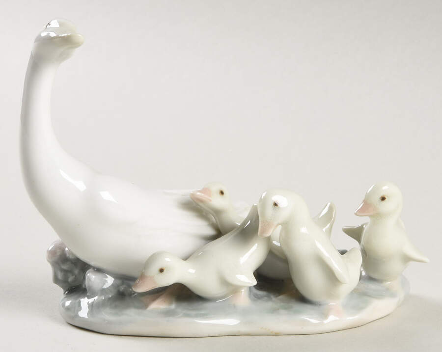 Birds Little Ducks After Mother - No Box by Lladro-1