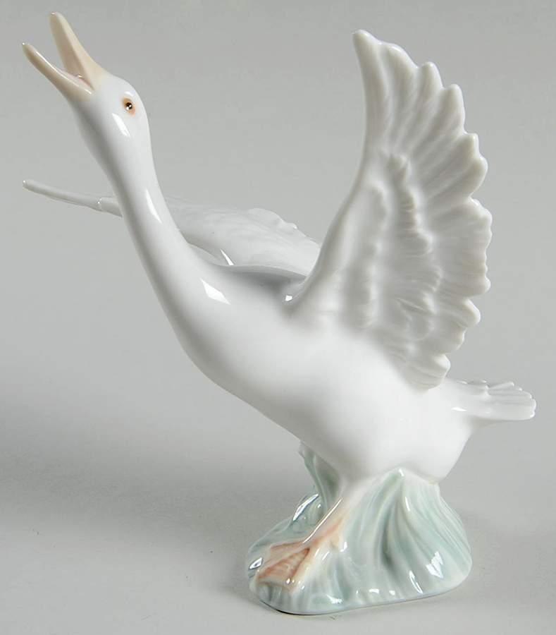 Birds Duck Running - No Box by Lladro-1