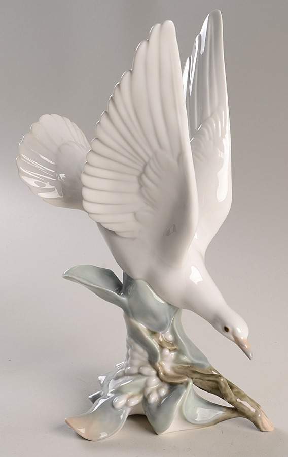 Birds Turtle Dove - Boxed by Lladro-1