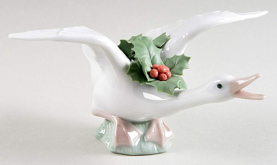 Birds Flying Duck With Mistletoe - Boxed by Lladro-1