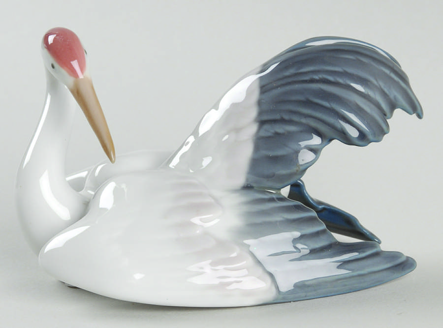 Birds Nesting Crane - No Box by Lladro-1
