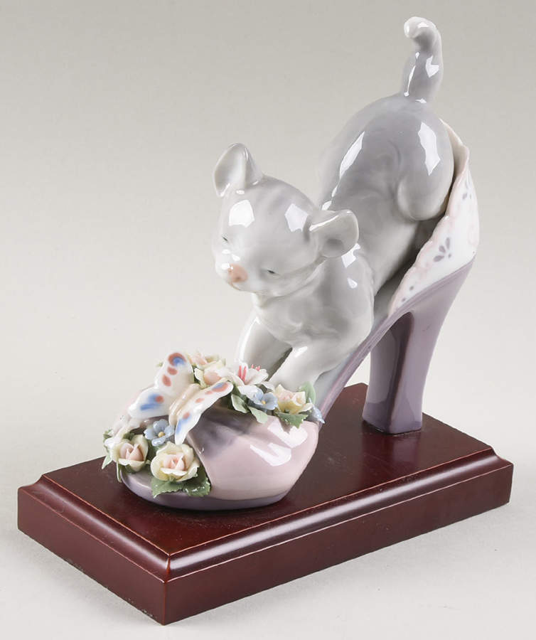 Animals-Domestic A Purr-Fect Fit - Boxed by Lladro-1