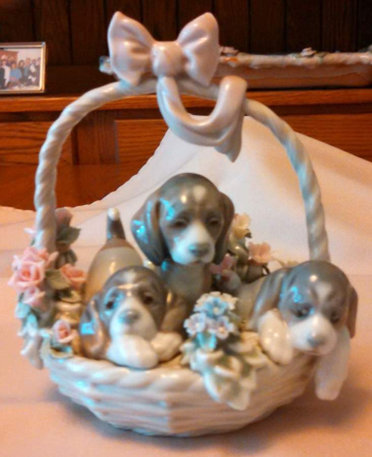 Animals-Domestic A Litter Of Love - No Box by Lladro-1