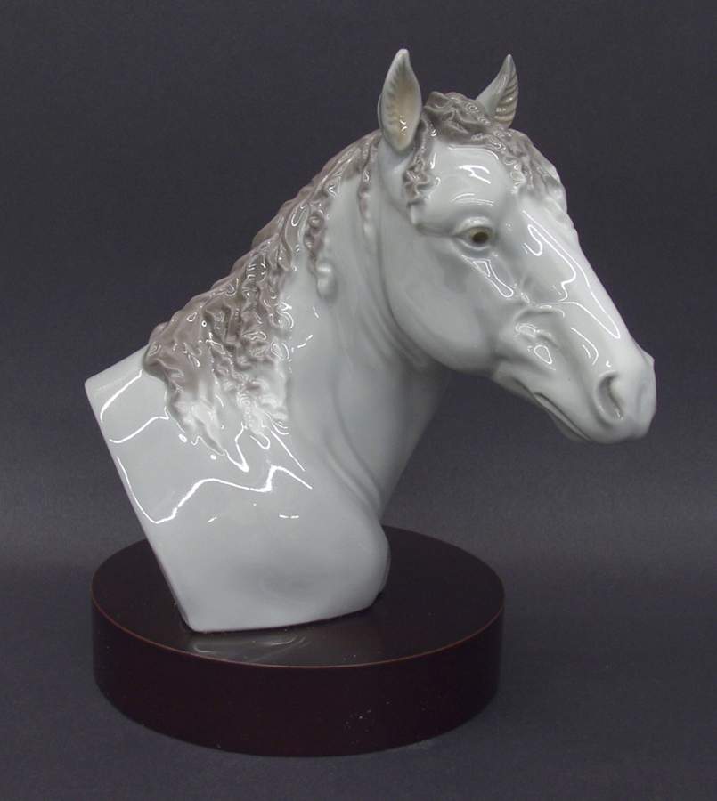 Animals-Domestic Derby Winner - Boxed by Lladro-1