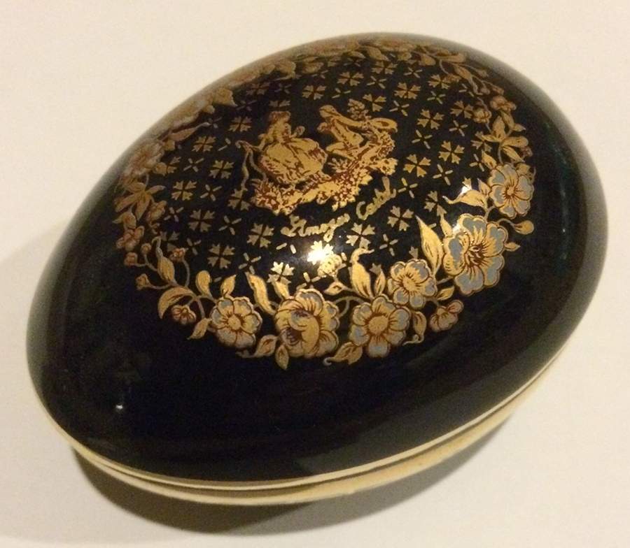 Limoges Castel Figurines Egg Box-Amour Fidele - No Box by Limoges Castel-1