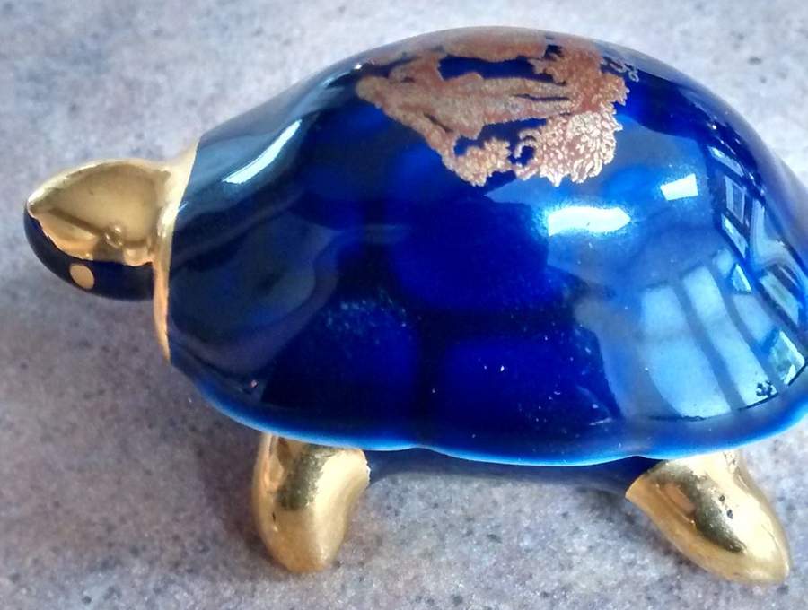 Limoges Castel Figurines Turtle Box-Victorian Couple - No Box by Limoges Castel-1
