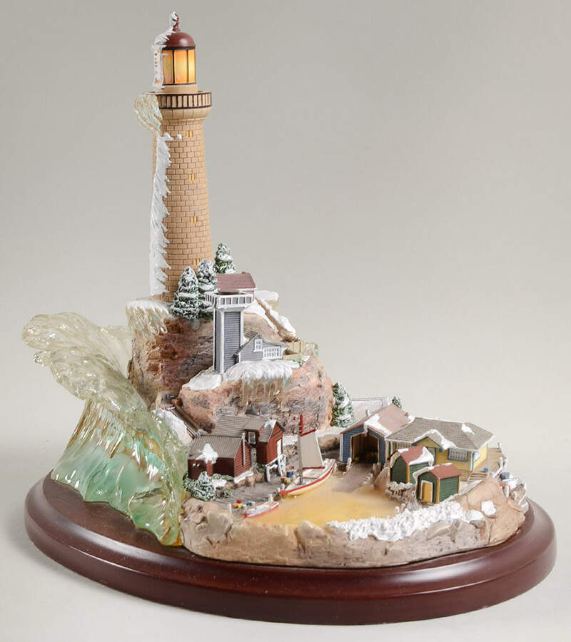 Lighthouse Collection Light At The Northern Point - Boxed by Lenox-1