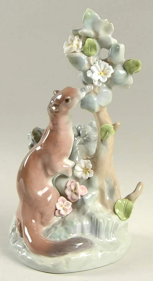 Animals-Wild Ermine - No Box by Lladro-1