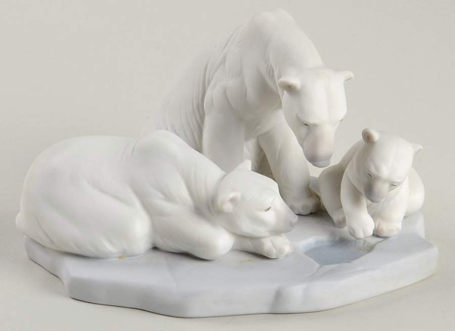 Animals-Wild Bearly Love-Three Polar Bears - Boxed by Lladro-1