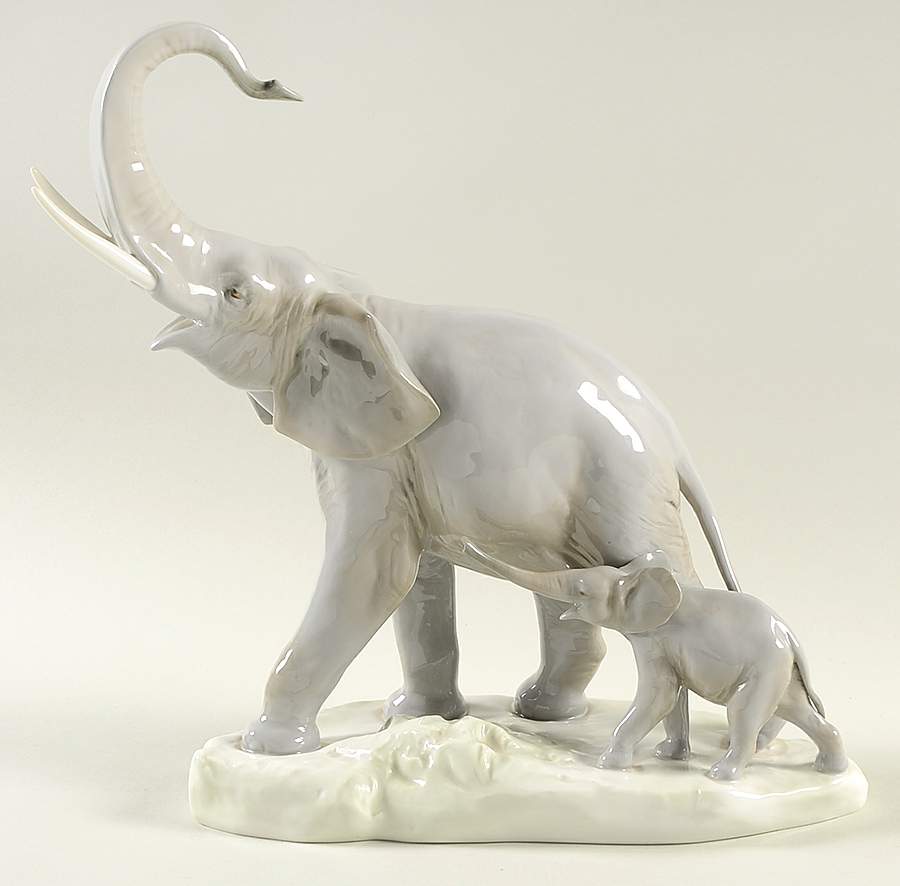 Animals-Wild Two Elephants - Boxed by Lladro-1