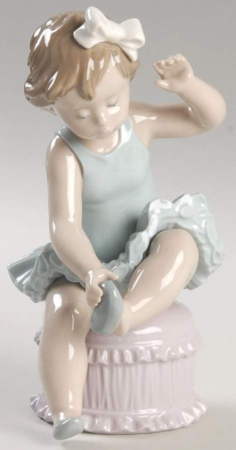 Little Ballet Girls Karena - Boxed by Lladro-1