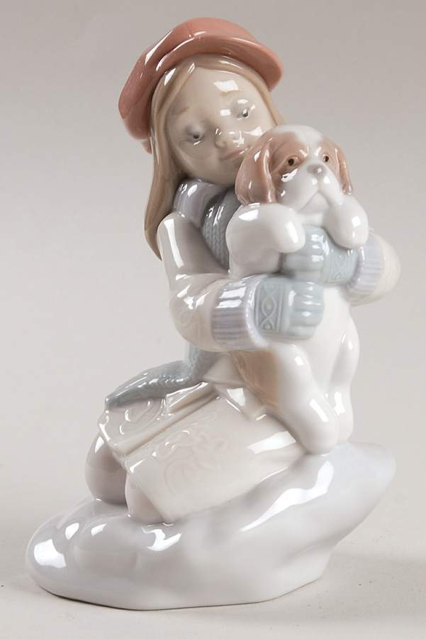 Winter Whimsy I'Ll Keep You Warm - Boxed by Lladro-1