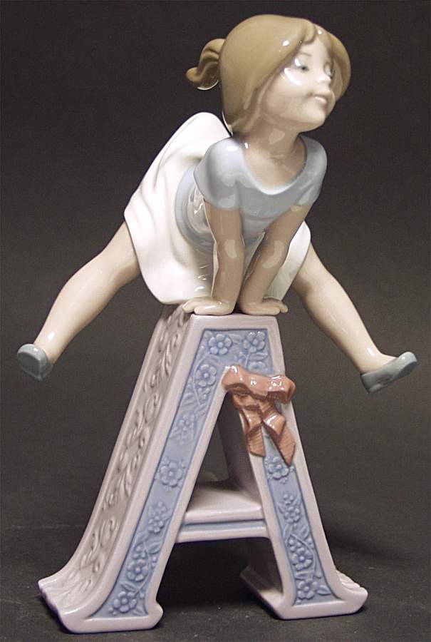 School Girls A Is For Amy - No Box by Lladro-1
