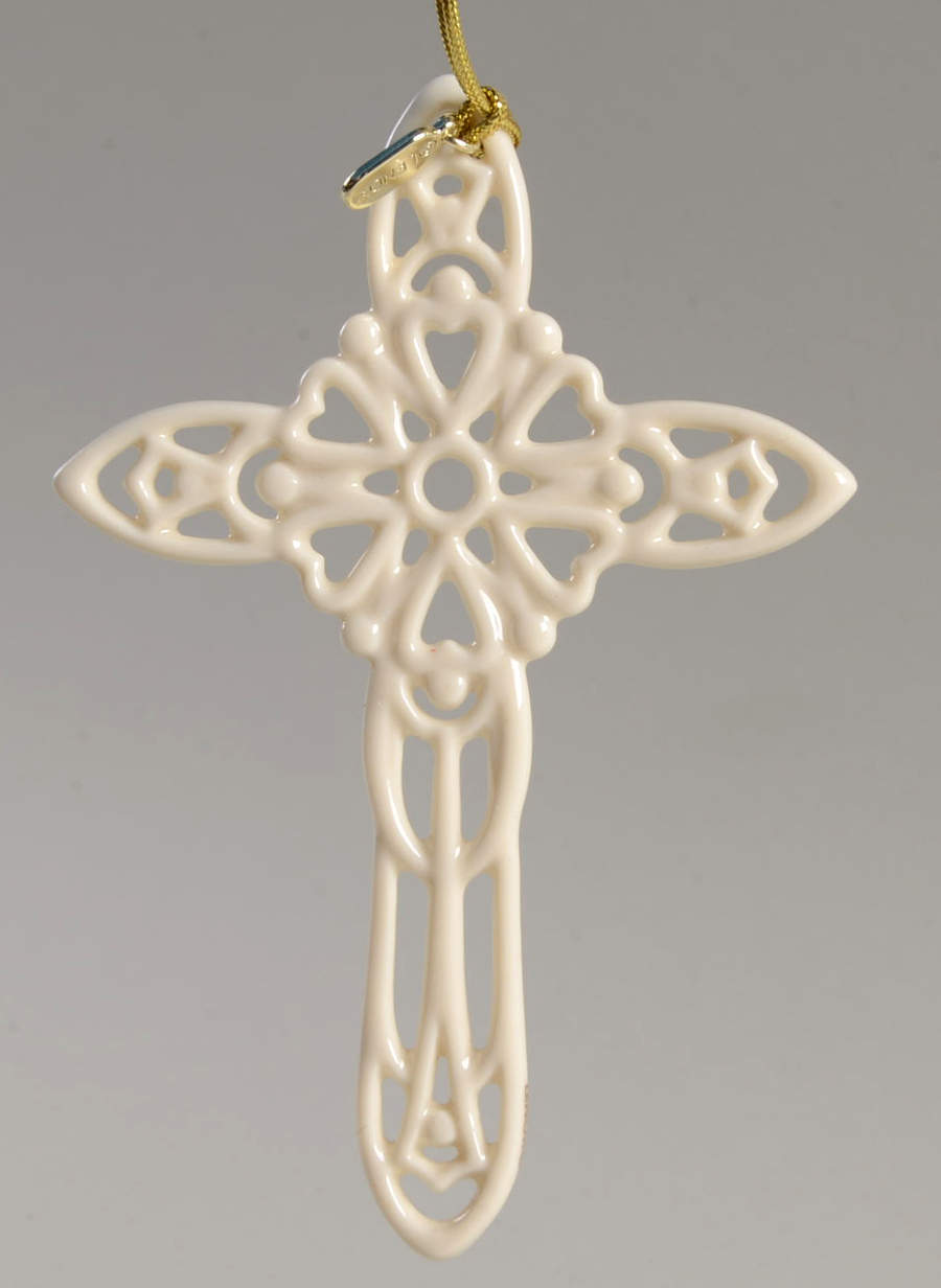 Snow Fantasies Cross 2020 Snow Fantasies Cross - Boxed by Lenox-1