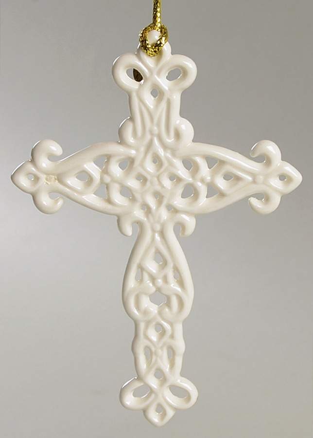 Snow Fantasies Cross 2017 Snow Fantasies Cross - Boxed by Lenox-1