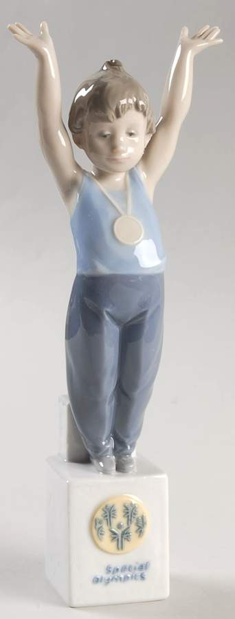 Special Olympics Special Champion - Boxed by Lladro-1