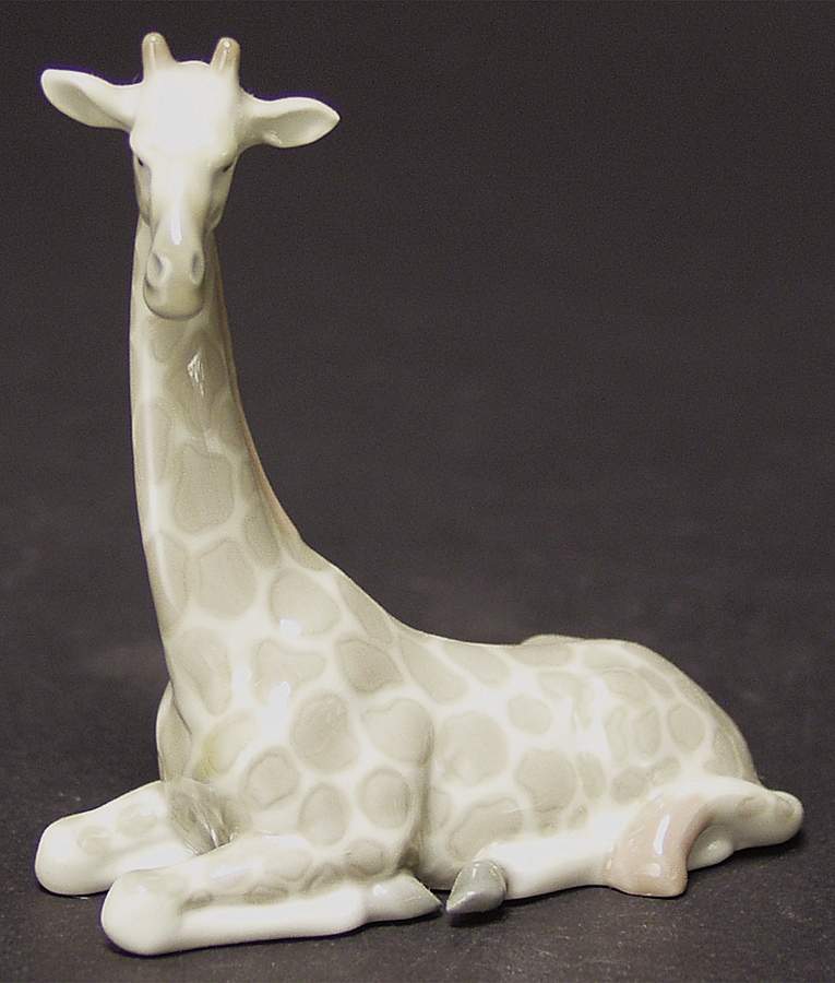 Miniature Animals Mini Giraffe - Boxed by Lladro-1