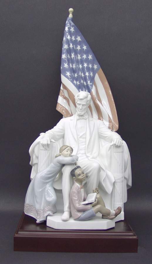Americana Abraham Lincoln - No Box by Lladro-1