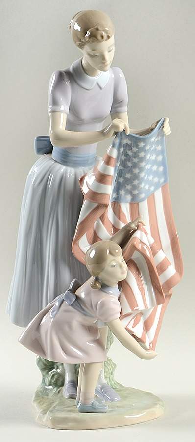 Americana Fourth Of July - Boxed by Lladro-1